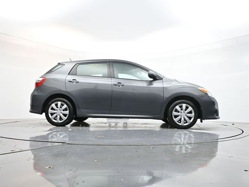 Used 2013 Toyota Matrix L image 30
