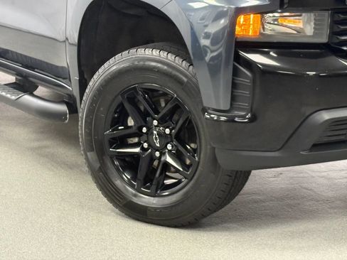 Certified 2021 Chevrolet Silverado 1500 Custom Trail Boss AWD/4WD image 10