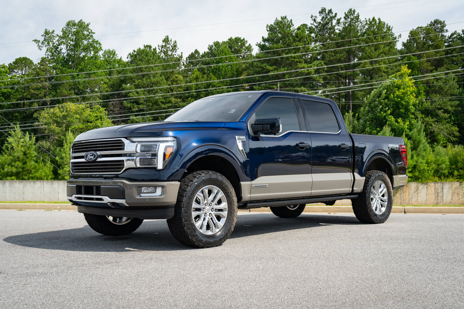 Used 2025 Ford F150 King Ranch w/ FX4 Off-Road Package AWD/4WD image 9