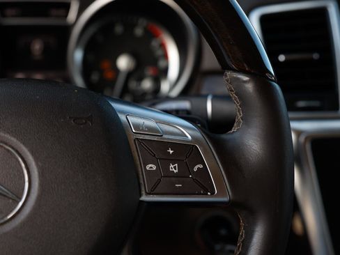 Used 2013 Mercedes-Benz GL 450 GL450 4MATIC AWD 4DR WAGON w/ Premium 2 Pkg image 31