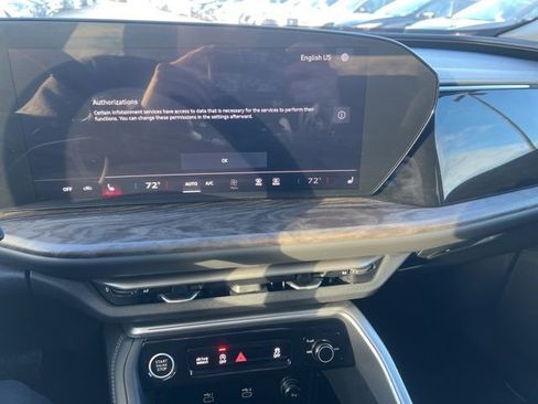 Used 2025 Audi Q5 Premium Plus w/ Premium Plus image 16