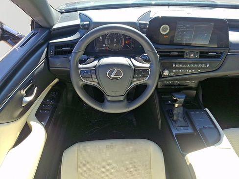 Used 2022 Lexus ES 350 w/ Premium Package image 12