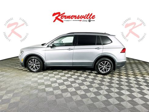 Used 2021 Volkswagen Tiguan S image 4