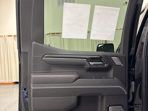 Used 2024 GMC Sierra 1500 AT4X w/ AT4X AEV Edition image 27