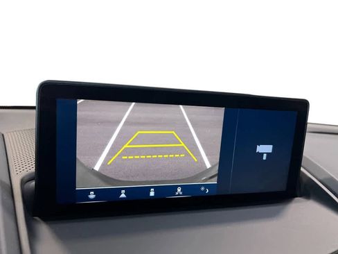 Used 2025 Acura RDX SH-AWD image 22