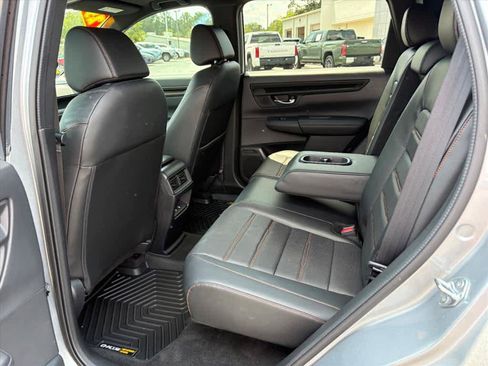 Used 2025 Honda CR-V Sport-L image 9