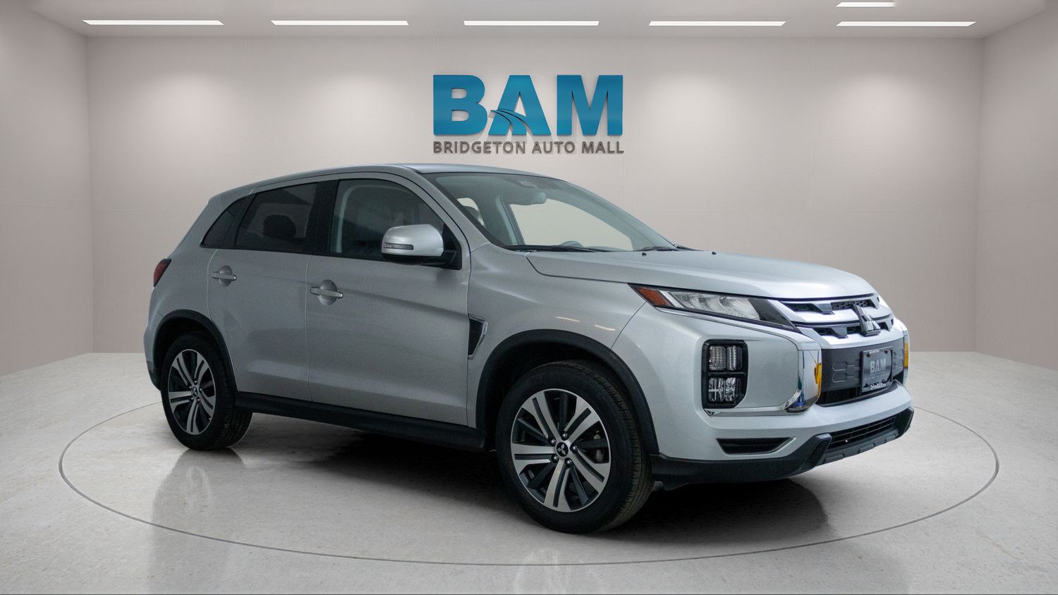 Used 2024 Mitsubishi Outlander Sport SE AWD/4WD image 1