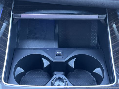 Used 2024 BMW X6 xDrive40i image 14