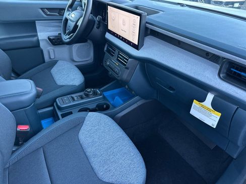 New 2025 Ford Maverick XLT w/ 4K Tow Package image 16