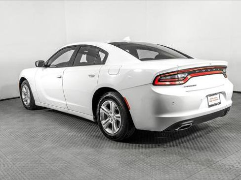 Used 2023 Dodge Charger SXT RWD image 6