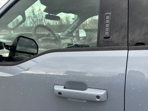 New 2026 Ford F550 4x4 Crew Cab image 26
