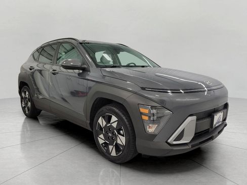 Used 2025 Hyundai Kona SEL FWD image 1