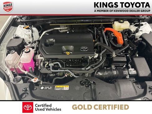 Certified 2025 Toyota Crown Signia image 31