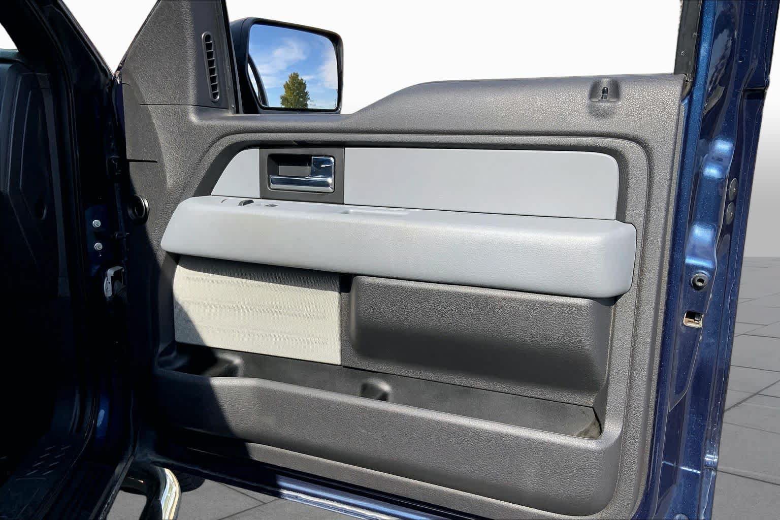 Used 2013 Ford F150 XLT AWD/4WD image 23