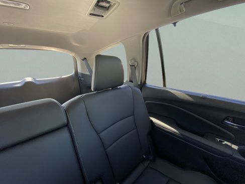 Used 2021 Honda Pilot Special Edition image 11