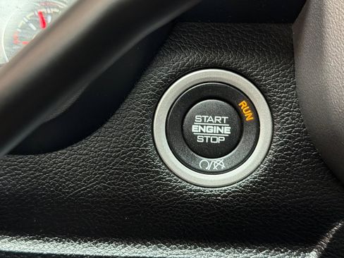 Used 2024 RAM 2500 Big Horn image 21