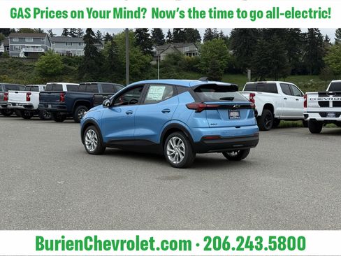 New 2027 Chevrolet Bolt LT FWD image 43