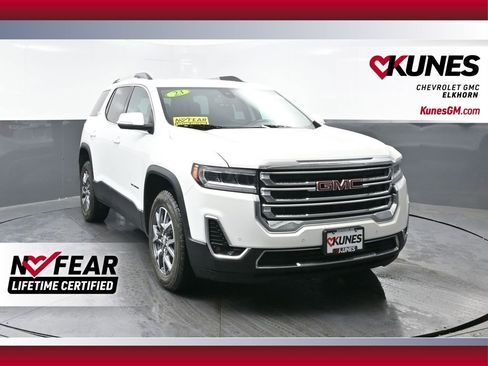 Used 2023 GMC Acadia SLT image 1