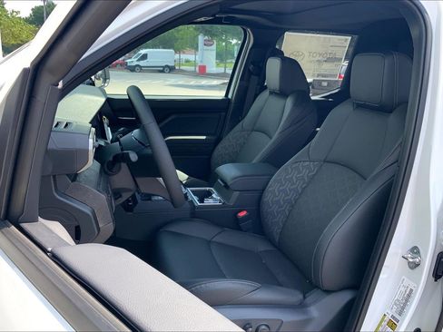 New 2026 Toyota Tacoma Limited AWD/4WD image 11