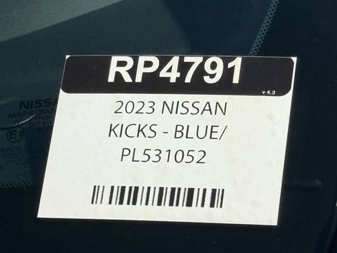 Used 2023 Nissan Kicks SV image 32