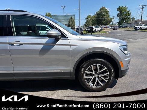 Used 2020 Volkswagen Tiguan SE FWD image 6