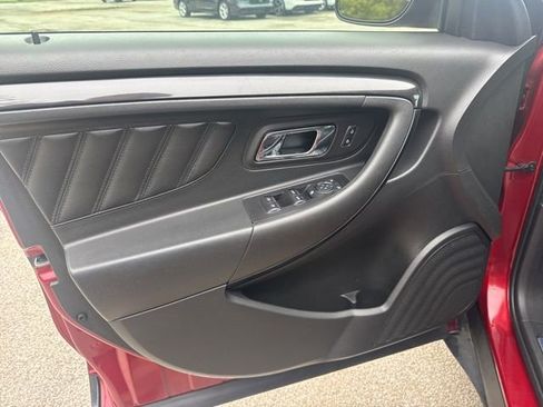 Used 2018 Ford Taurus SHO w/ Driver Assist Package AWD/4WD image 11