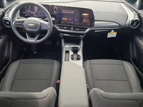 New 2026 Chevrolet Equinox EV LT w/ LPO, Blackout Package FWD image 16