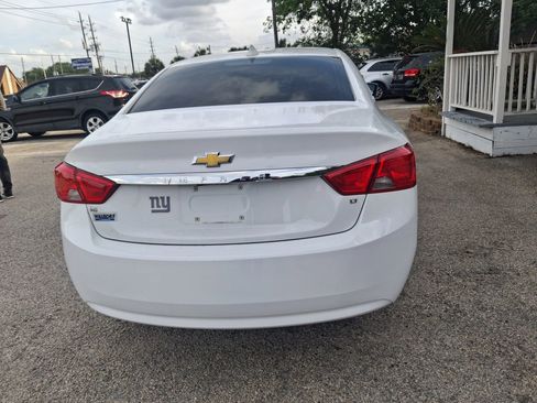 Used 2018 Chevrolet Impala LT w/ LT Leather Package FWD image 3