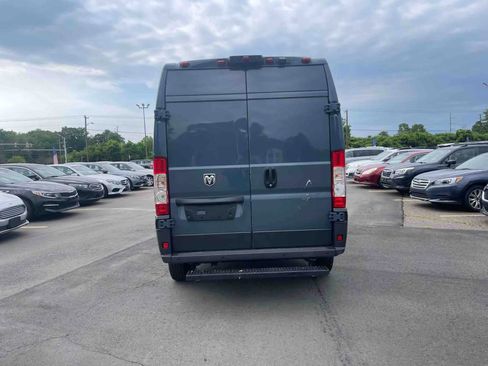 Used 2018 RAM ProMaster 2500 image 4