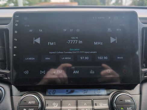 Used 2015 Toyota RAV4 Limited FWD image 24