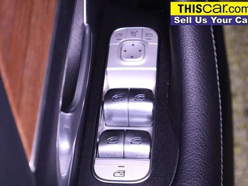 Used 2025 Mercedes-Benz GLE 350 4MATIC image 33