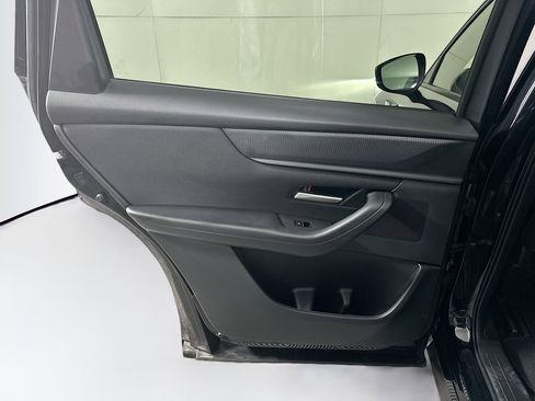 Used 2025 MAZDA CX-90 3.3 Turbo w/ Select Package AWD/4WD image 26