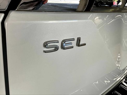 New 2026 Volkswagen Atlas SEL Premium R-Line image 24