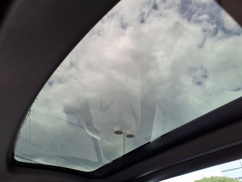 Used 2015 Mercedes-Benz SLK 350 image 14