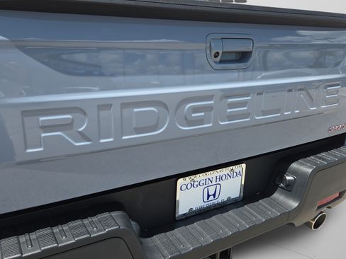 Used 2025 Honda Ridgeline Sport image 35