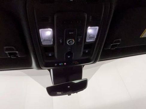 Used 2023 GMC Yukon Denali w/ Denali Reserve Package AWD/4WD image 36