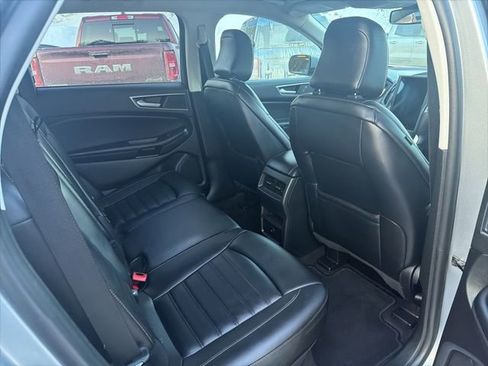 Used 2023 Ford Edge SEL image 22