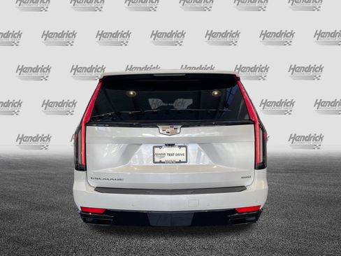 Used 2023 Cadillac Escalade Sport Platinum image 9
