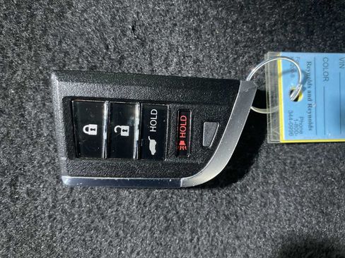 Used 2024 Acura MDX SH-AWD w/ Technology Package image 20