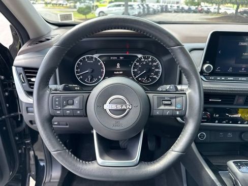 Certified 2023 Nissan Rogue SV w/ SV Premium B Package AWD/4WD image 31