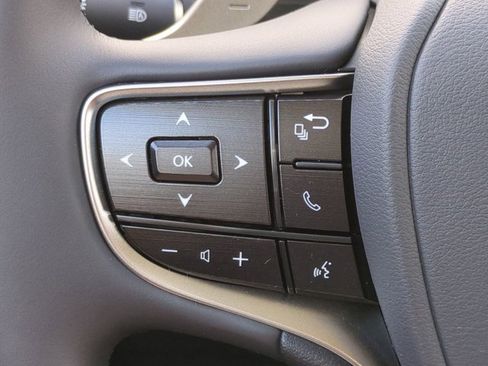 New 2025 Lexus ES 350 w/ Premium Package image 24