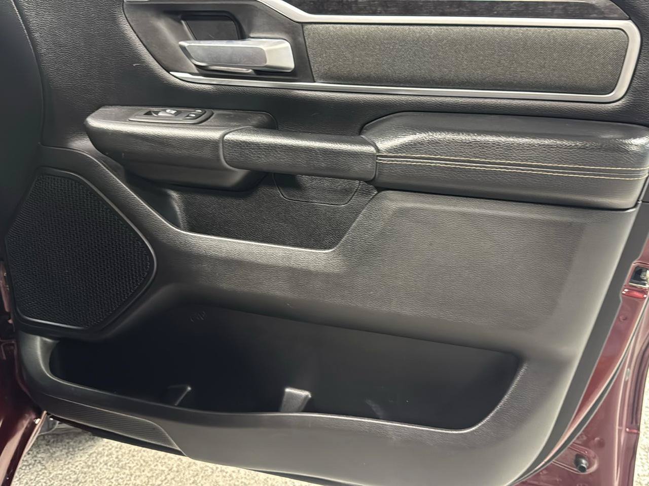 Used 2022 RAM 1500 Big Horn AWD/4WD image 11
