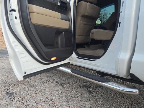 Used 2010 Toyota Tundra 4x4 Double Cab image 17