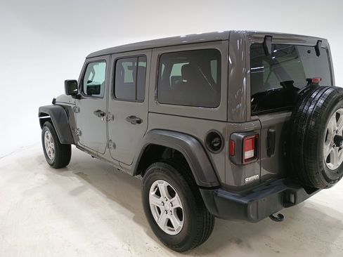 Used 2023 Jeep Wrangler Sport S w/ Sun And Sound Package image 5