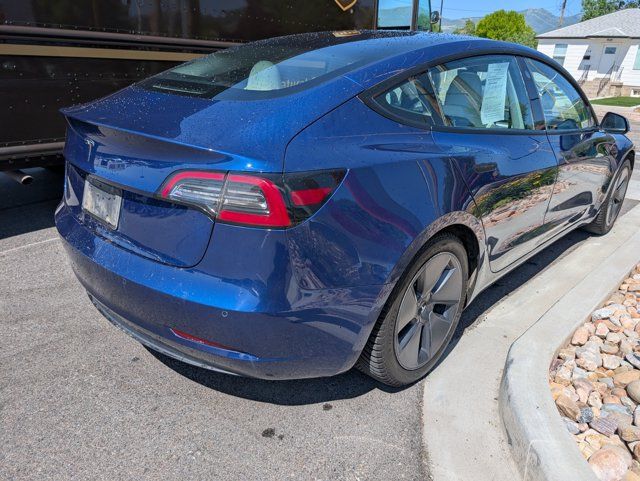 Used 2021 Tesla Model 3 Standard Range Plus RWD image 5