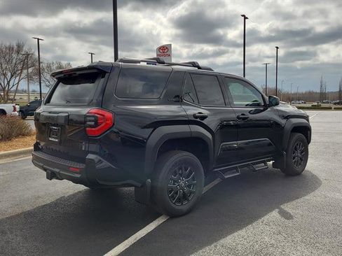 New 2026 Toyota 4Runner SR5 image 5
