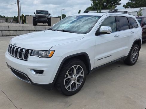 Used 2019 Jeep Grand Cherokee Limited AWD/4WD image 1