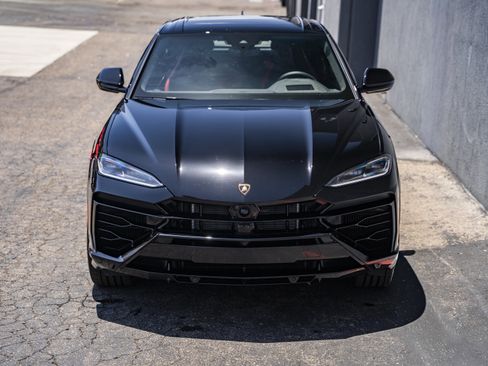 Used 2025 Lamborghini Urus SE AWD/4WD image 8