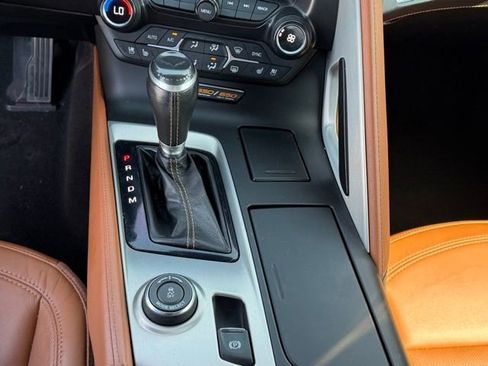 Used 2015 Chevrolet Corvette Z06 w/ 2LZ Preferred Equipment Group RWD image 28