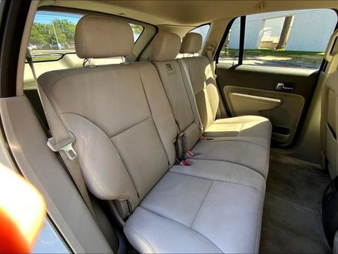 Used 2010 Ford Edge SEL image 26